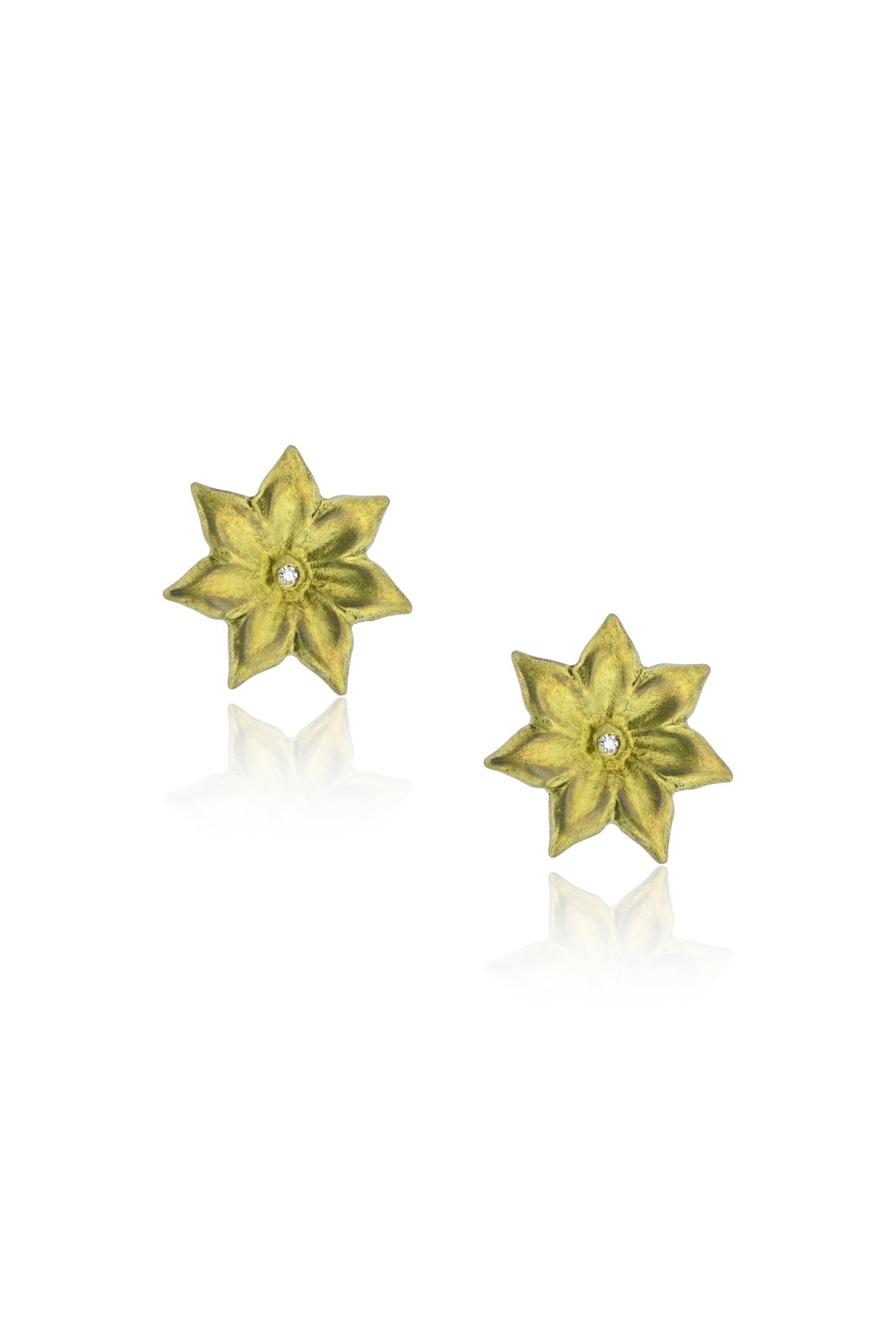 Stasia diamond star stud earrings