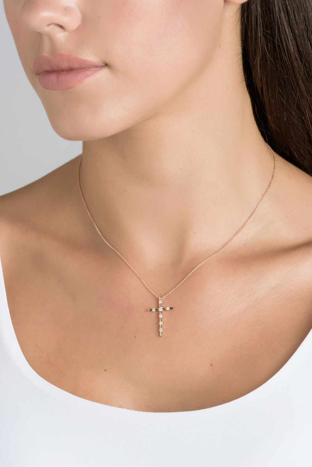 Infinity Cross Necklace For Women 14k Gold 1/8ct Round Diamond - Omkar  Jewels - Diamond Jewelry Manufacturer In Surat